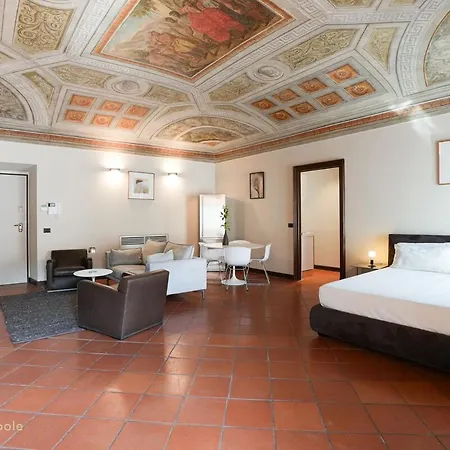 Palazzo Zoya Del Cavaliere Apartment *